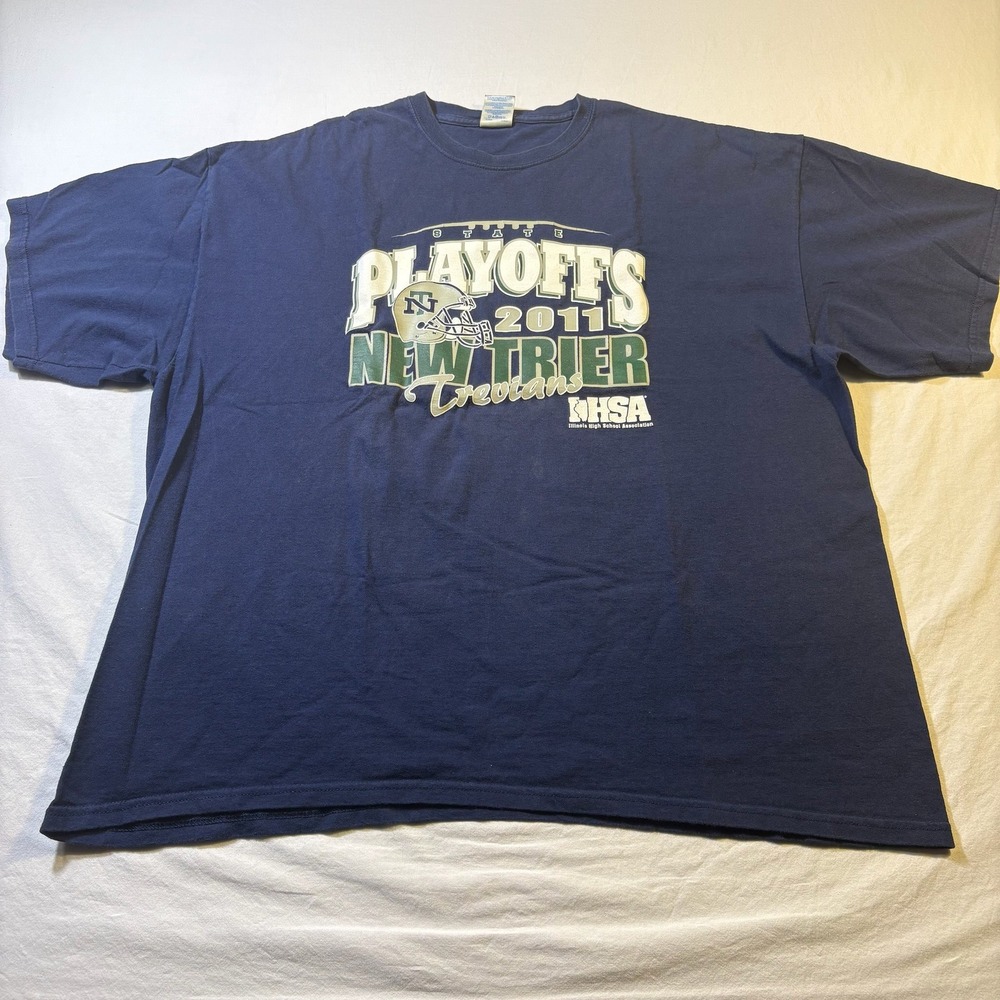 Gildan Ultra Cotton New Trier Trevians Football Playoffs 2011 T Shirt Size 2XL